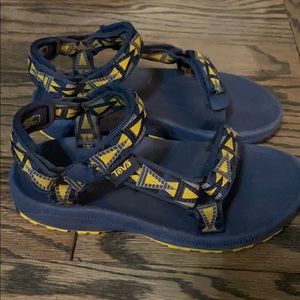 Boys Teva sandals